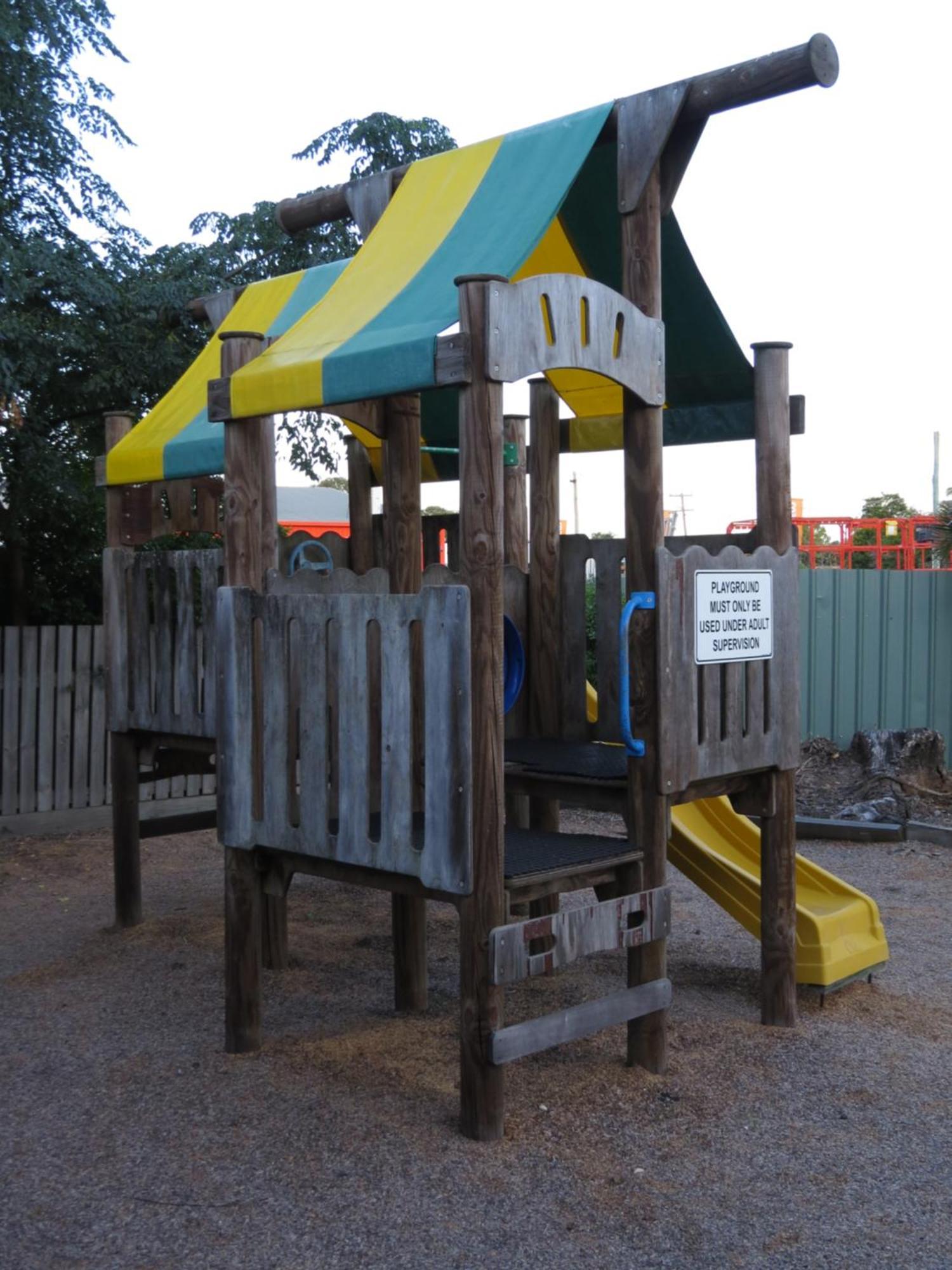 Bundaberg East Cabin And Tourist Park Bagian luar foto